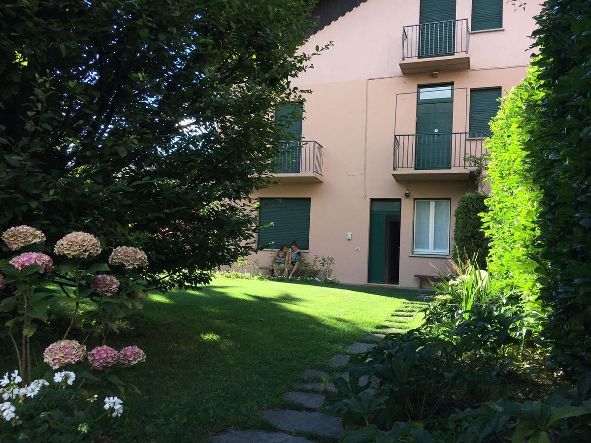 Casa Vacanze Le Violette Villa Brunate Exterior photo